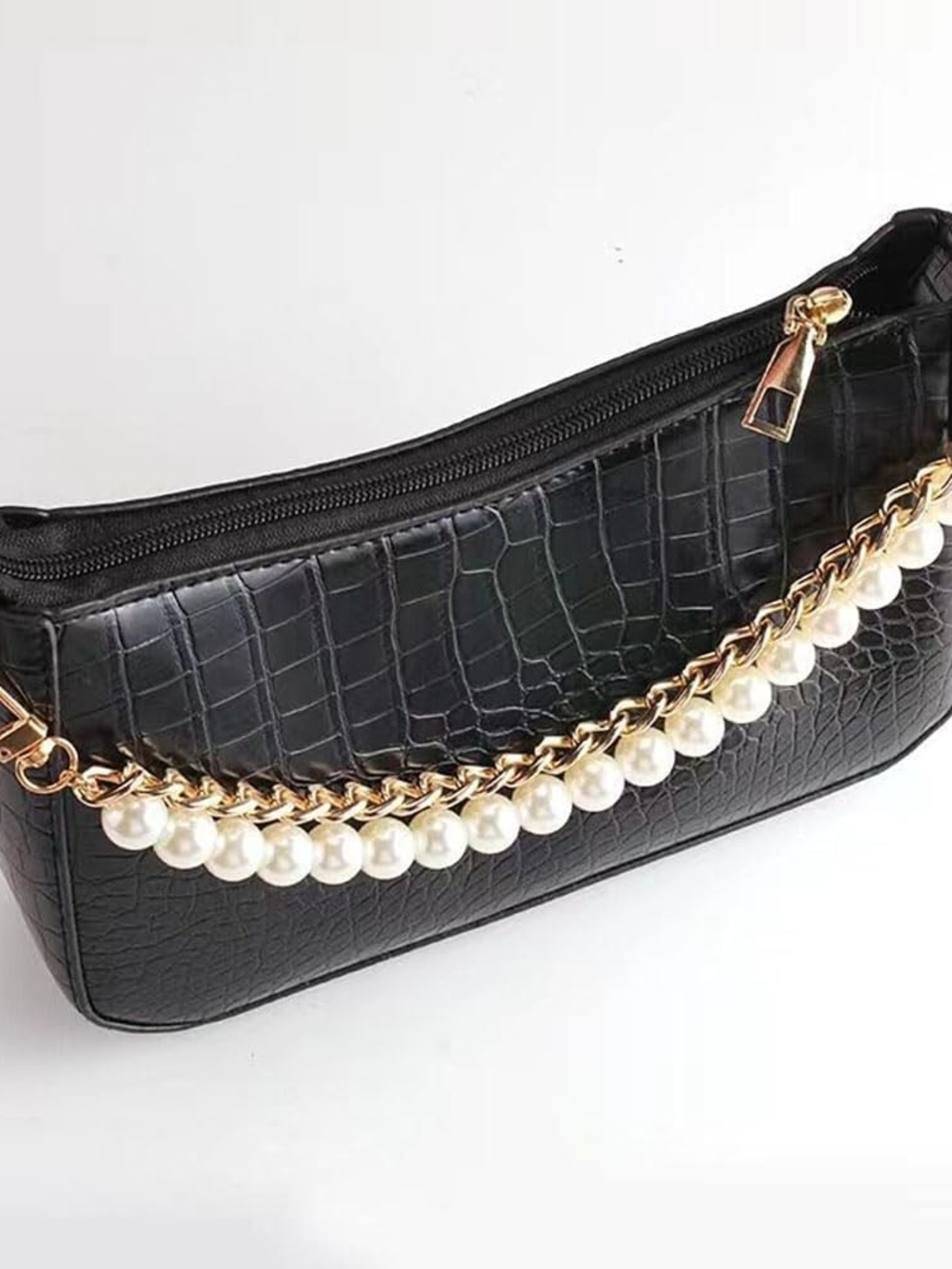 Black & Gold Leather Chain With Pearls Phone Clip - Picture 2 of 4
